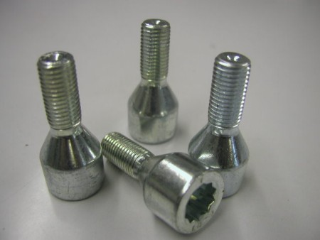 Wheel bolt